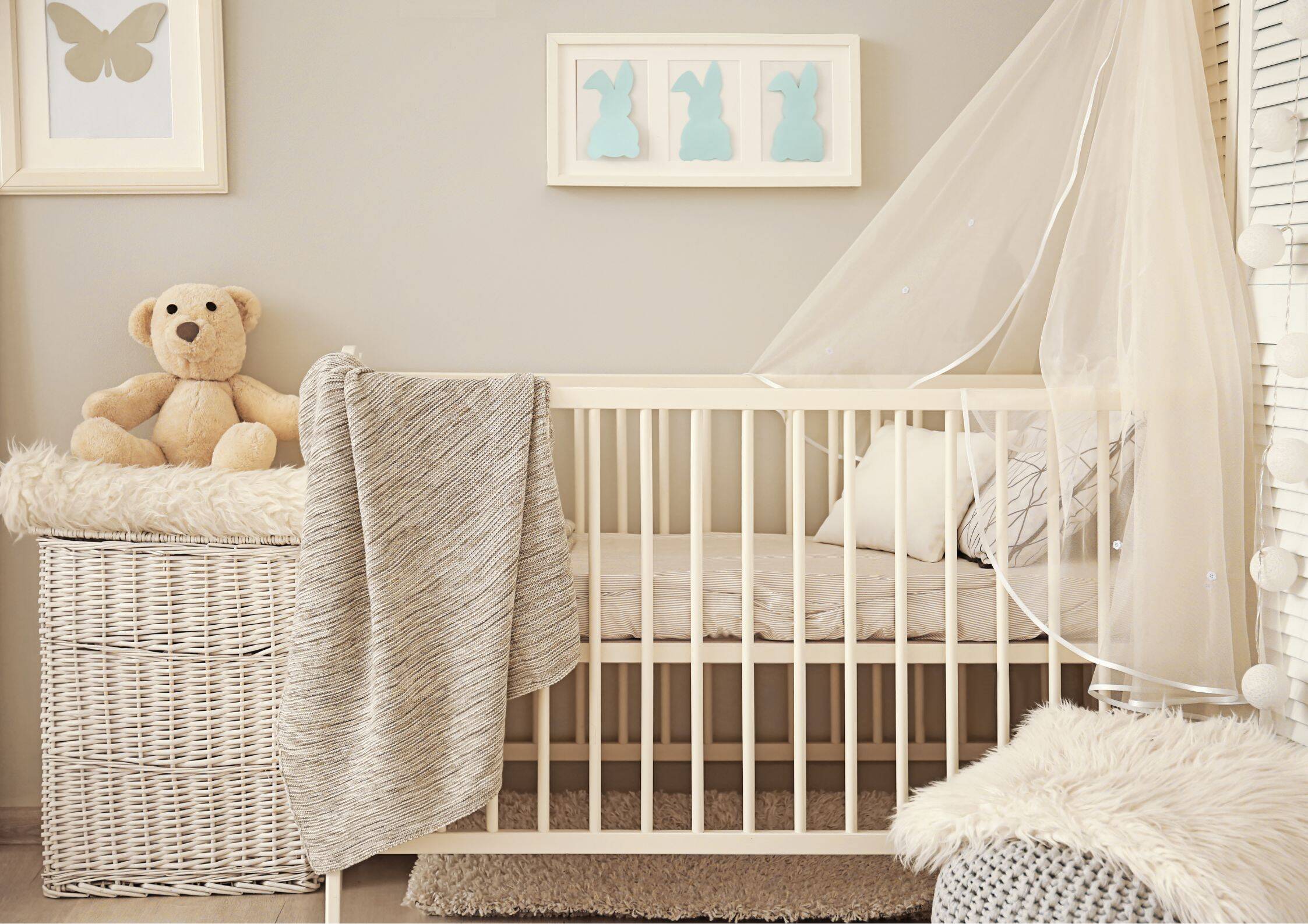 chambre bebe ton clair